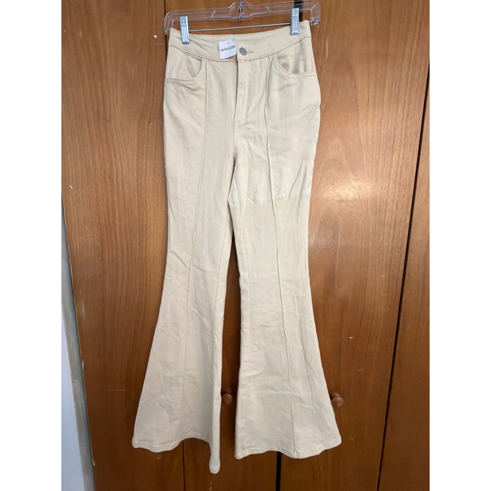 Urban Daizy Cream Beige High Waisted Stretchy Flare Seam Front Pants Small NWT